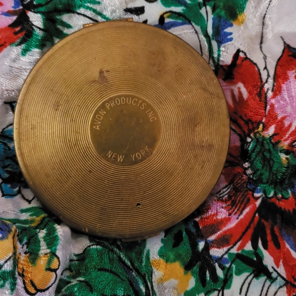 Vintage compact - Picture 2 of 4